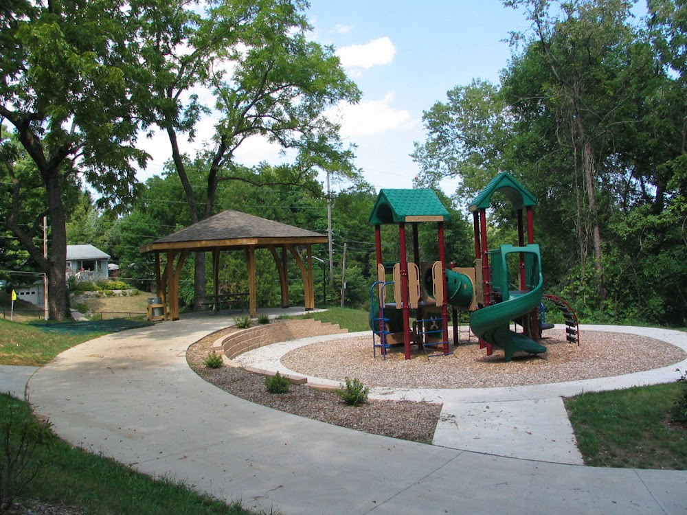 Benton Hill Park Think Iowa City