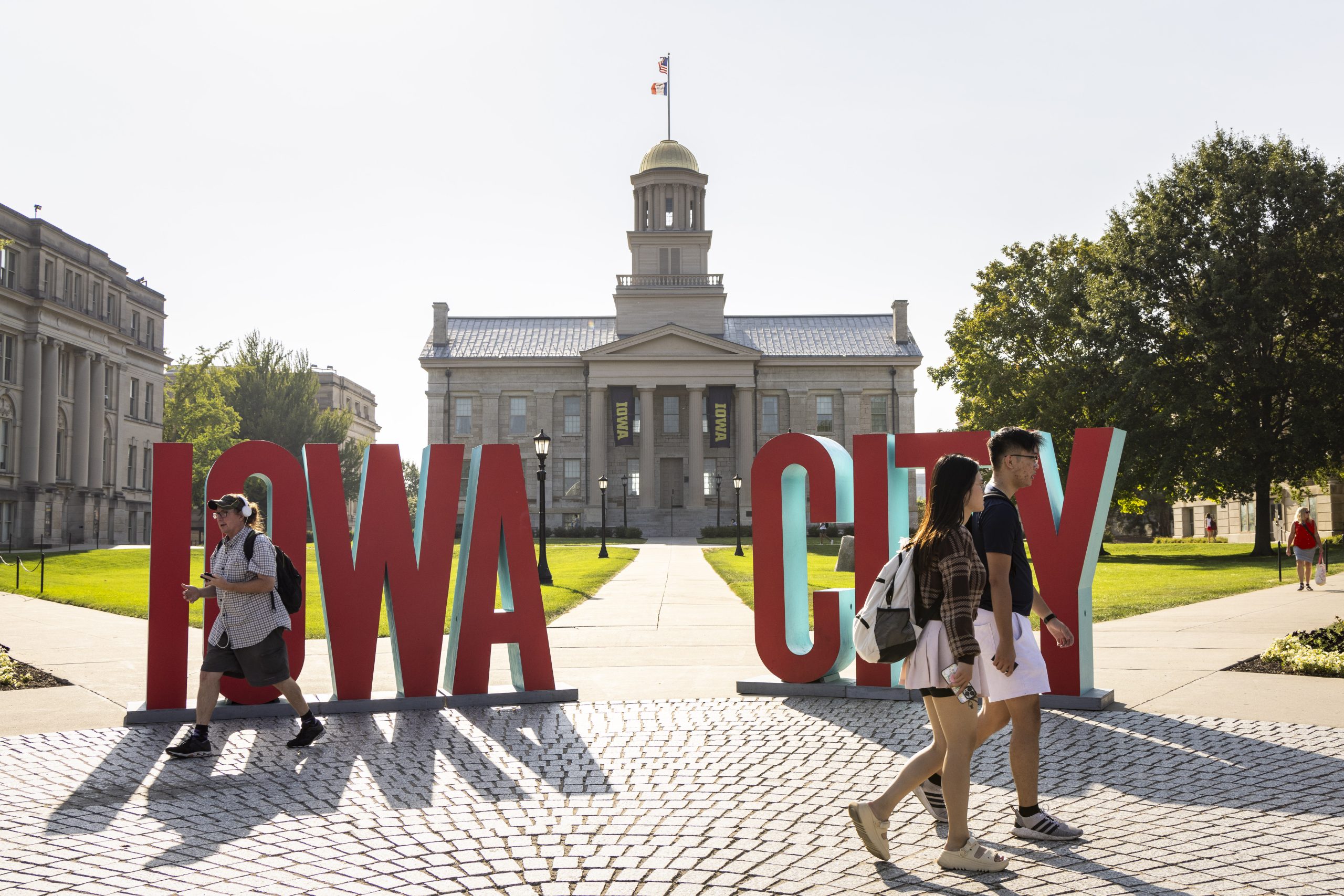 Plan Your Summer Vacation in the Iowa City Area