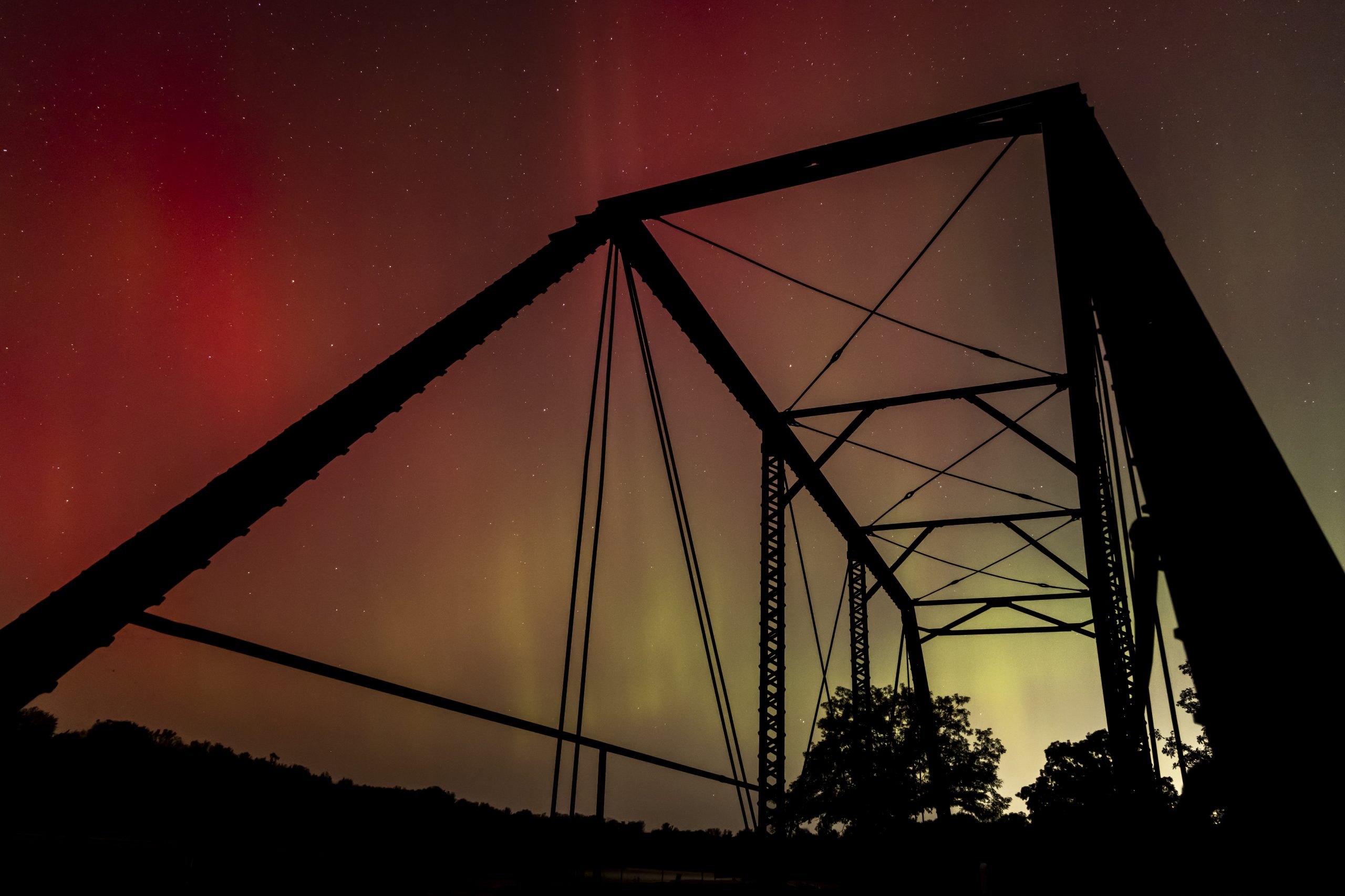 Northern Lights visible in Iowa during October magnetic storm