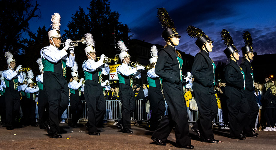 TIC Homecoming Parade